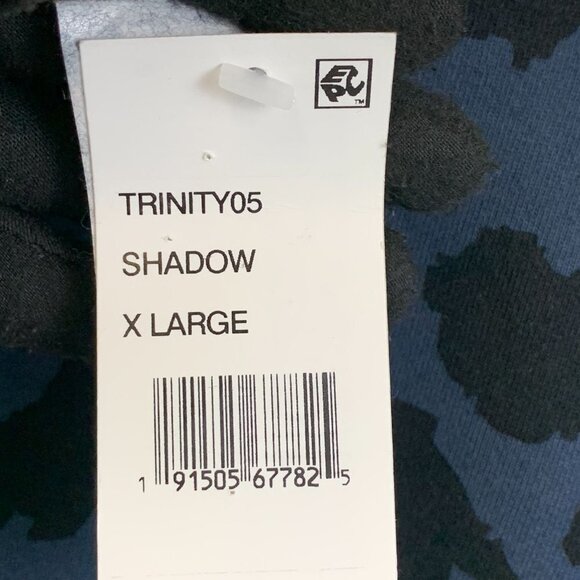 NWT Velvet Sweatshirt - Picture 7 of 8